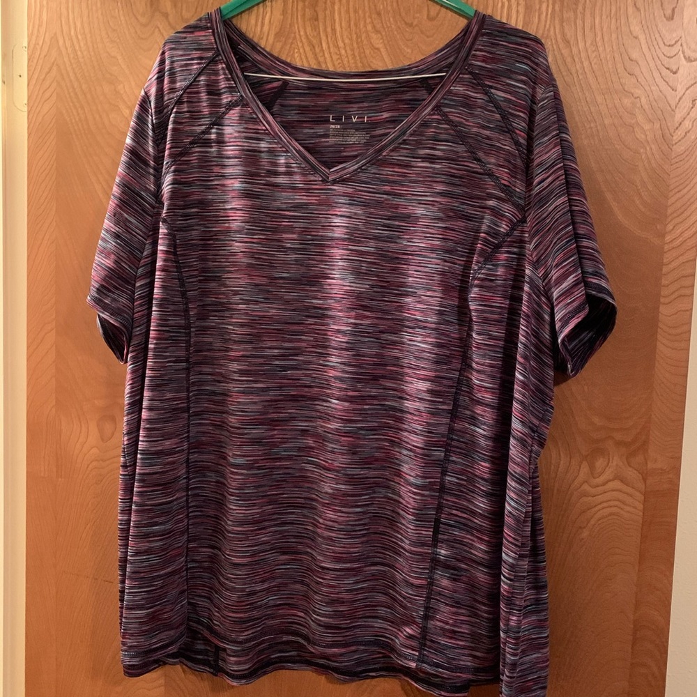 Livi Active sweat wicking top